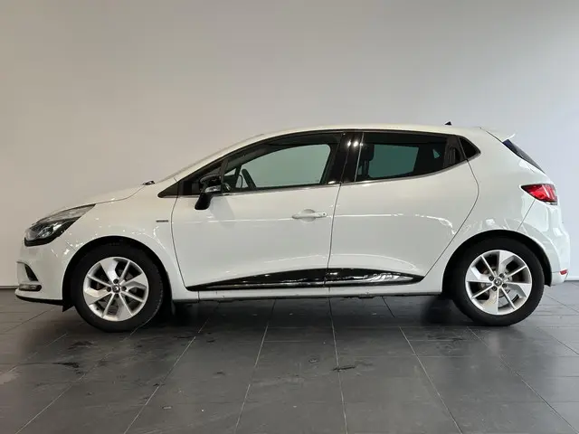Renault Clio 0.9 TCe Limited 2018 Benzine 15