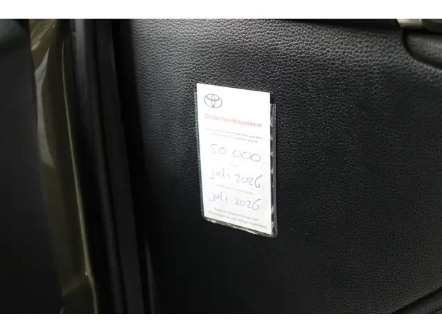 Toyota Corolla 1.8 Hybrid Dynamic 2020 Hybride Benzine 10