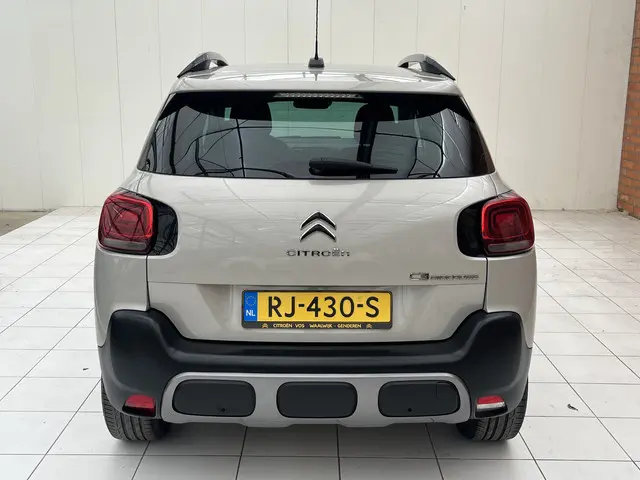 Citroën C3 Aircross PureTech 110 S&S Shine 2017 Benzine 31