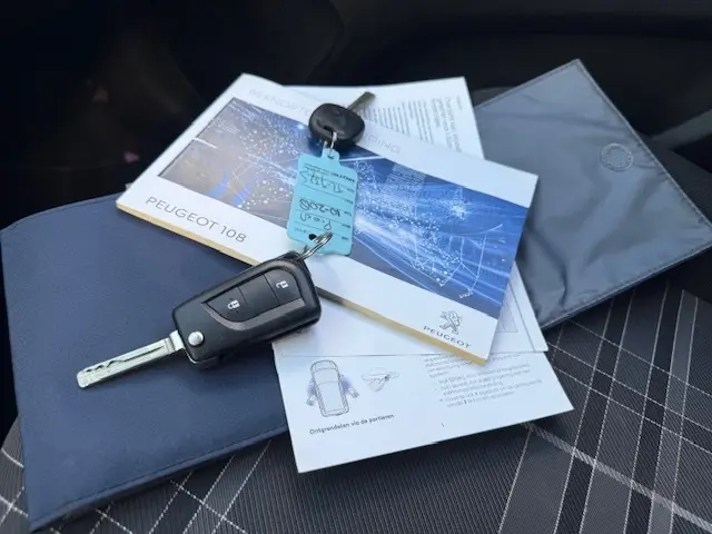 Peugeot 108 1.0 e-VTi Active 2018 Benzine 16