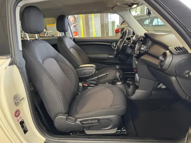 MINI One Mini 1.2 Business 2015 Benzine 7