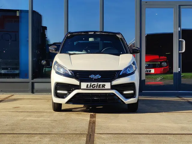 Ligier JS50 Brommobiel C Sport Pack 2024 Diesel 12