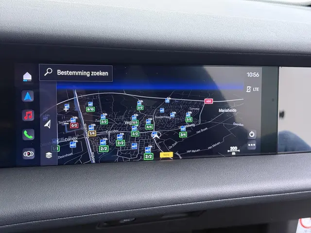 Porsche Taycan Performance 84 kWh 2023 Elektrisch 41