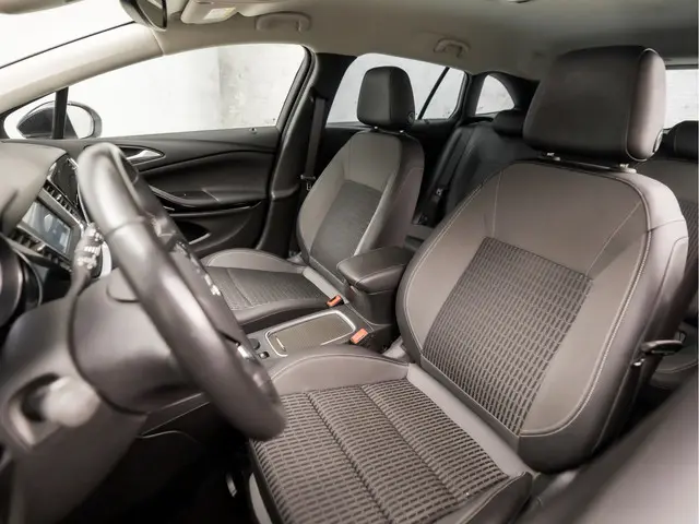 Opel Astra Sports Tourer 1.2 Sport 2022 Benzine 13