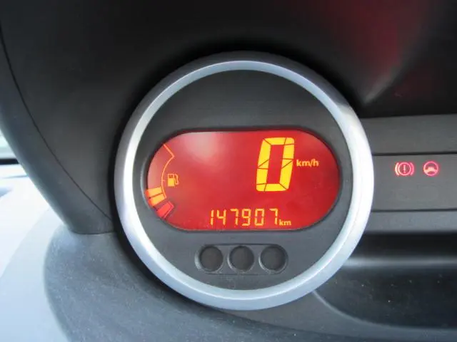 Renault Twingo 1.2 16V Parisienne 2014 Benzine 12