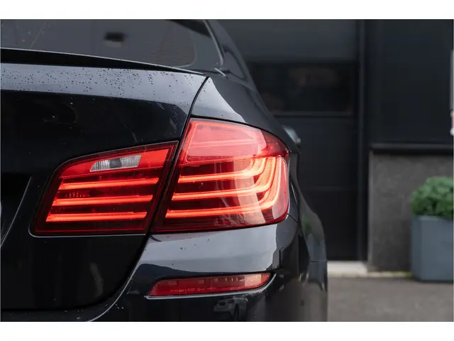 BMW 5 Serie 528i High Executive | 2013 Benzine 31