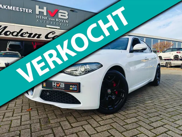 Alfa Romeo Giulia 2.0T Super 2021 Benzine