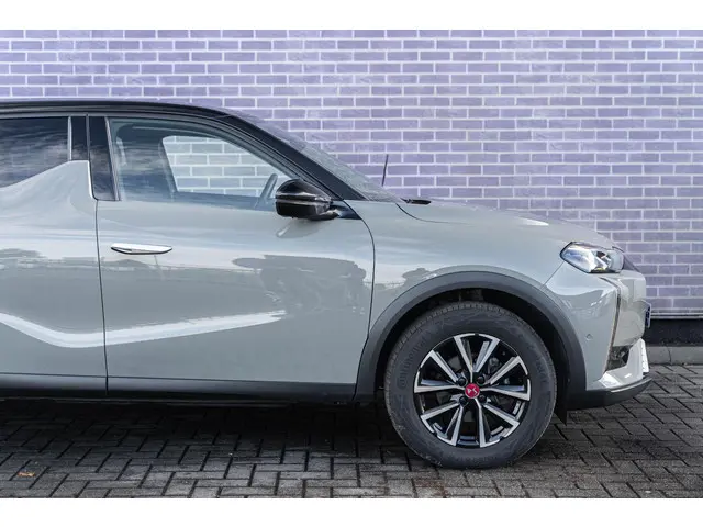 DS DS 3 1.2 PureTech Performance Line 2024 Benzine 8