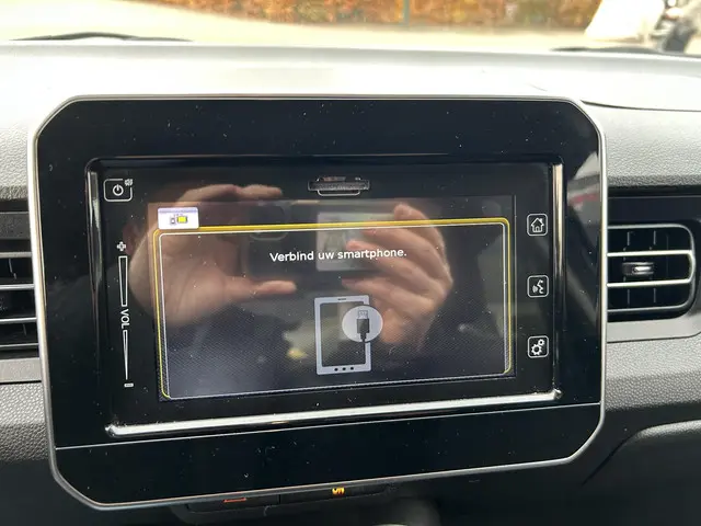 Suzuki Ignis 1.2 Smart Hybrid Select 2021 Benzine 26