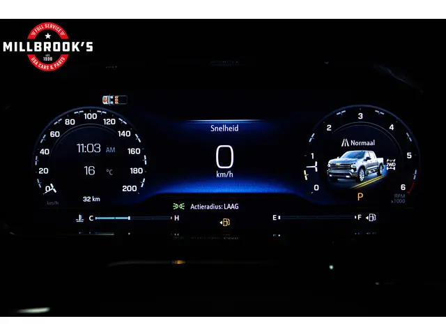 Chevrolet Silverado High Country 6.2 V8 2024 LPG/Gas 21