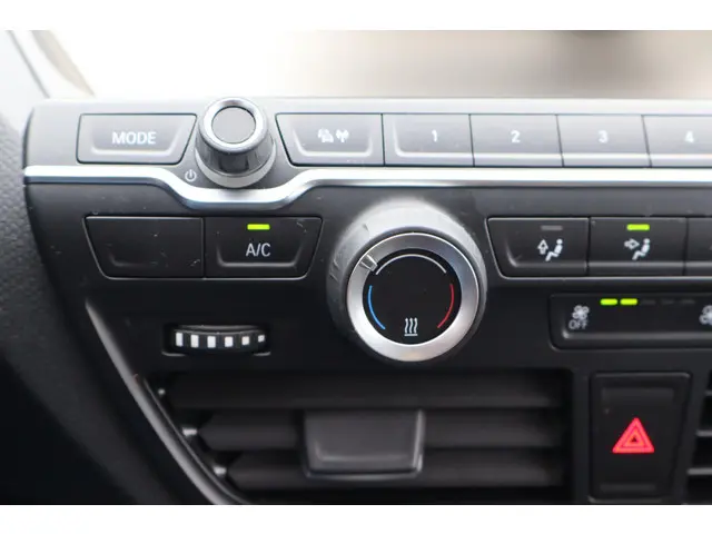 BMW i3 Basis 120Ah 42 kWh 2020 Elektrisch 9