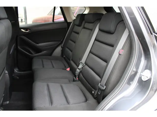 Mazda CX-5 2.0 Limited Edition 2WD 2014 Benzine 24