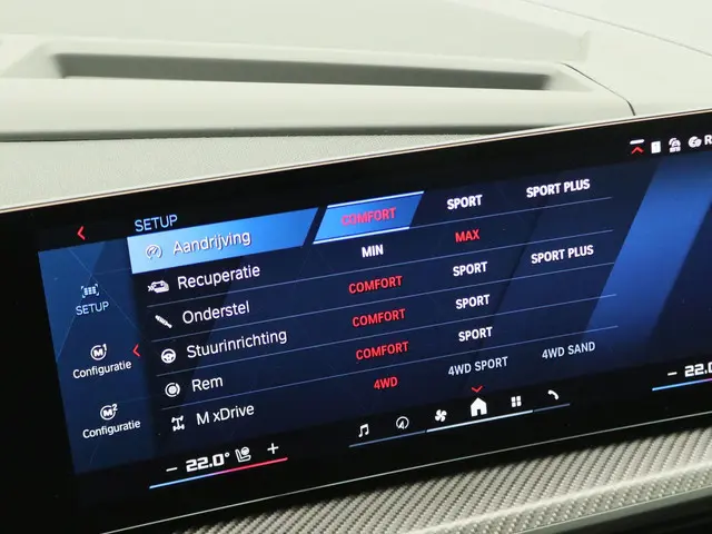 BMW XM PHEV 50e 2025 Hybride Benzine 36