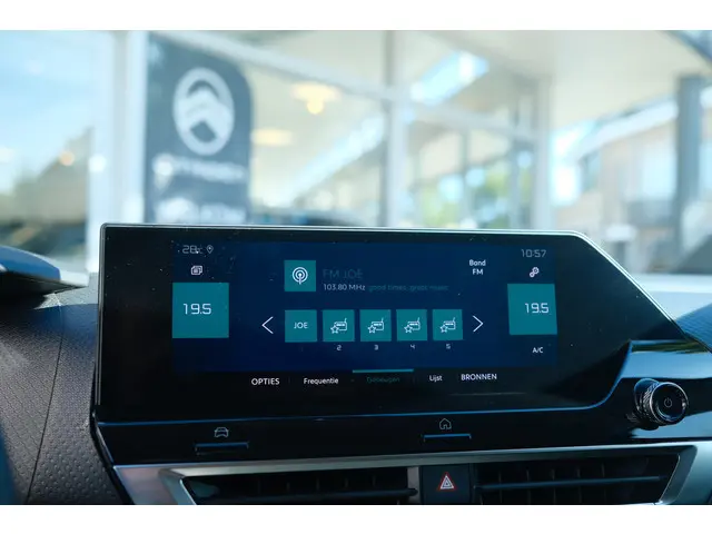 Citroën ë-C4 Feel Pack 50 kWh 2021 Elektrisch 24