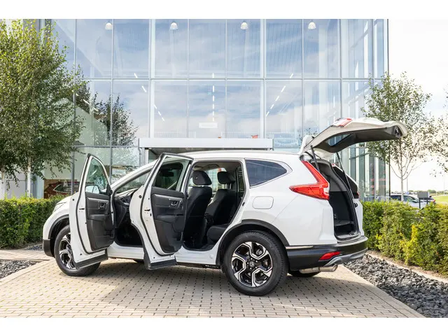 Honda CR-V 1.5i V-TEC LIFESTYLE TURBO 2020 Benzine 36