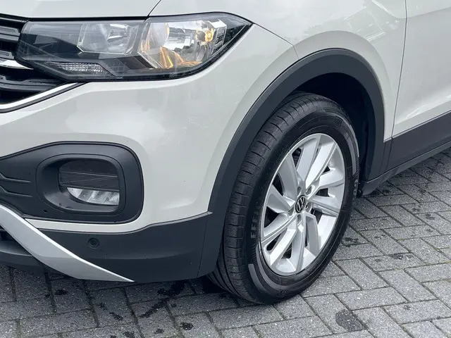 Volkswagen T-Cross 1.0 TSi DSG Life 2022 Benzine 9