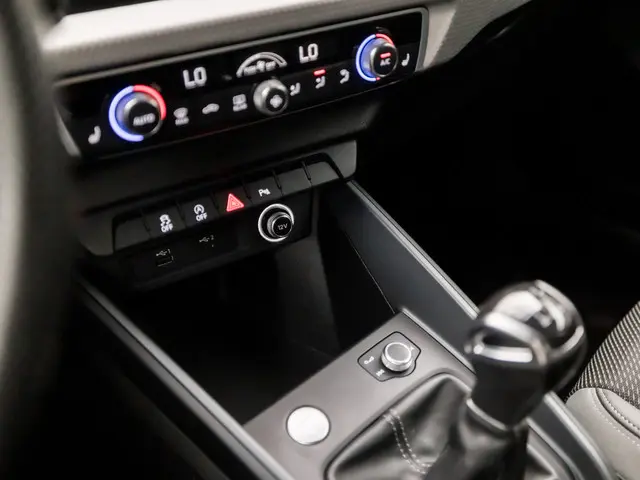 Audi A1 Sportback 30 TFSI S-Line 2019 Benzine 27