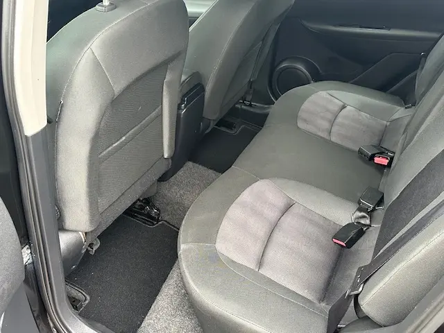 Nissan QASHQAI 1.6 Acenta 2012 Benzine 9