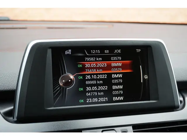 BMW 2 Serie Active Tourer 220i Sport 2015 Benzine 44