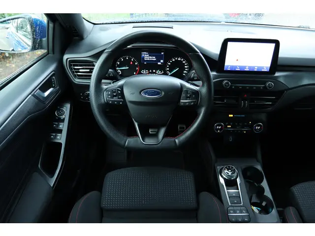 Ford Focus WAGON 1.5 ECOBOOST ST-LINE AUT 2020 Benzine 19