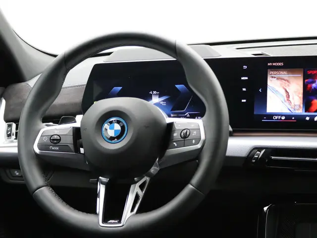 BMW iX2 eDrive20 2024 Elektrisch 13