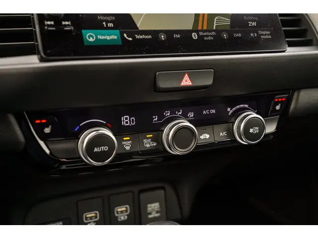 Honda Jazz 1.5i e:HEV CROSSTAR 2023 Hybride Benzine 22