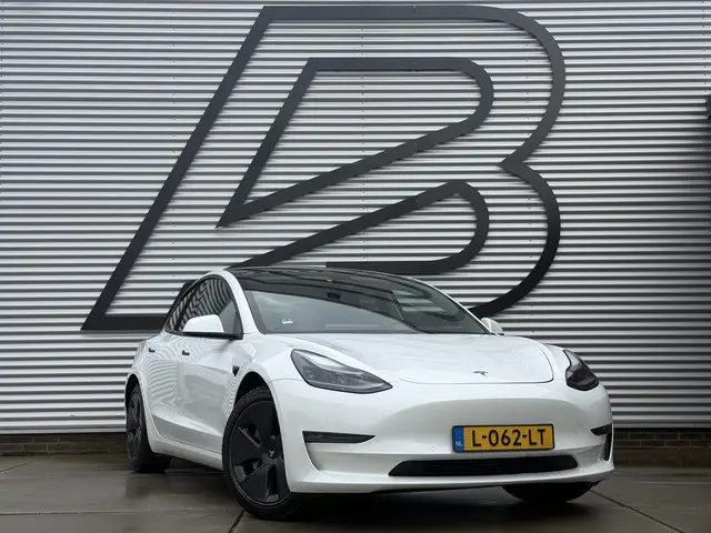 Tesla Model 3 Long Range AWD 75 kWh 2021 Elektrisch 5