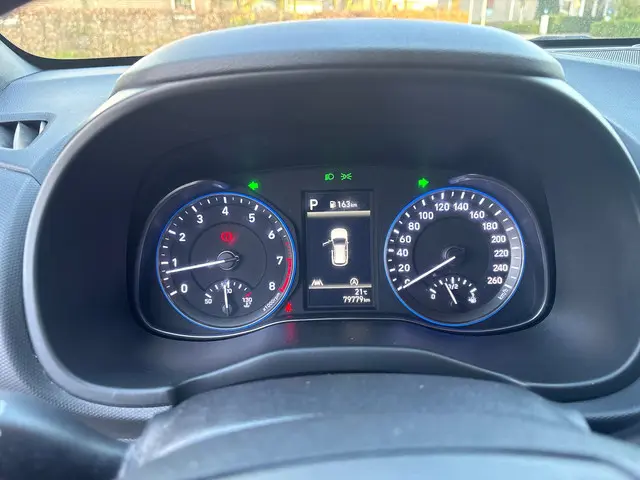 Hyundai Kona D73A12 2021 Benzine 8