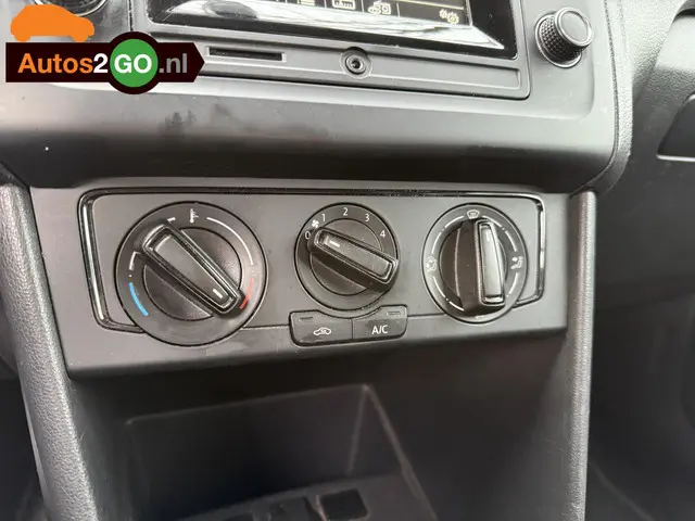 Volkswagen Polo 1.0 Easyline 2014 Benzine 4