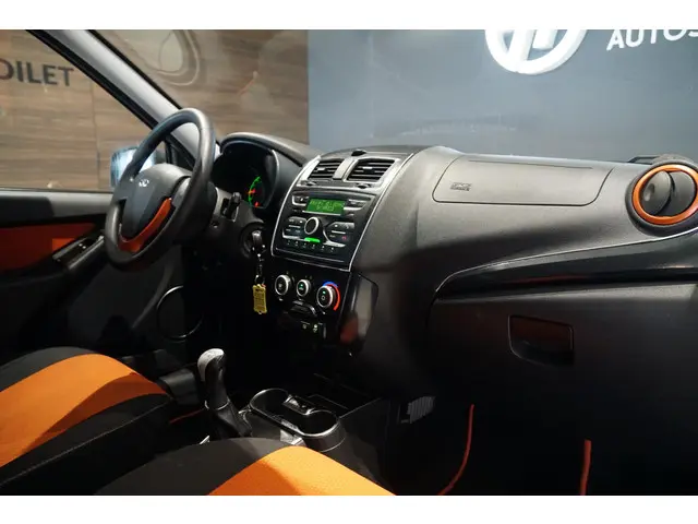 Lada Kalina Cross 2194 2016 Benzine 7