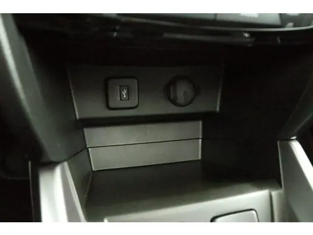 Suzuki Vitara 1.5 Hybrid Style 2022 Hybride Benzine 56