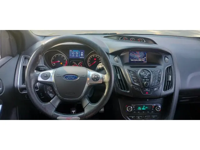 Ford Focus 2.0 EcoBoost ST-2 250PK Eibach 2013 Benzine 16