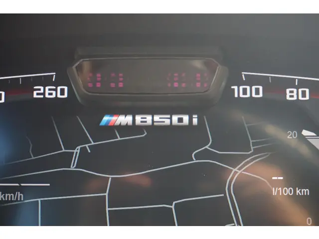 BMW 8 Serie Cabrio M850i xDrive 2021 Benzine 41