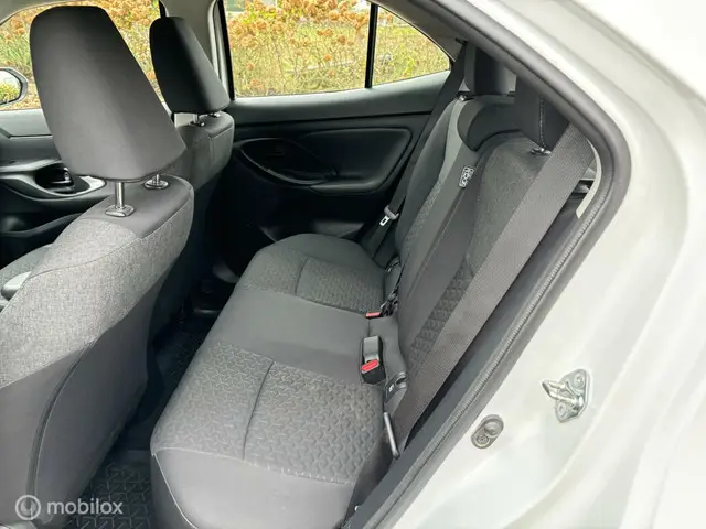 Toyota Yaris Cross 1.5 VVT-I Active 2023 Benzine 7
