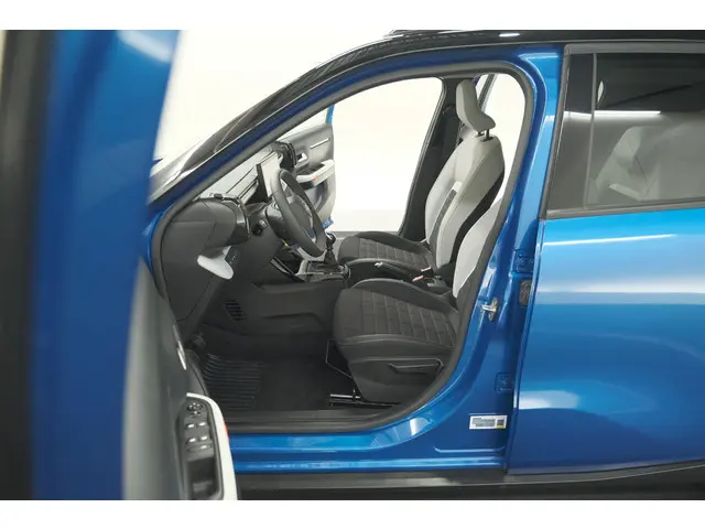 Citroën C3 1.2 Turbo 100pk Plus 2025 Benzine 53