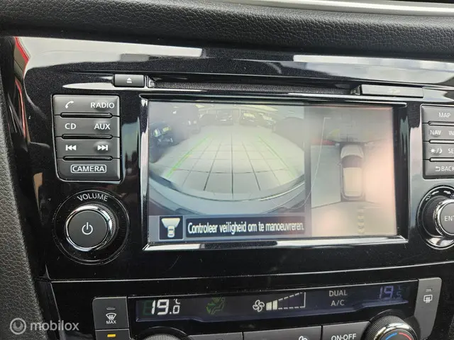 Nissan QASHQAI 1.2 N-Connecta 2017 Benzine 26