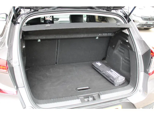 Renault Captur 1.0 TCe 90 techno 2023 Benzine 14