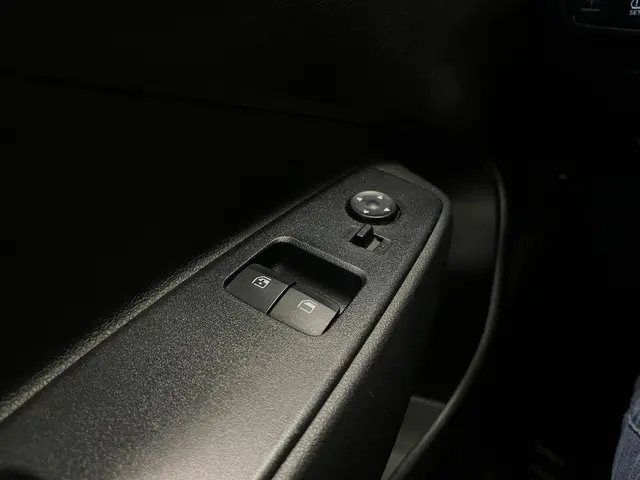 Hyundai i10 1.0 Comfort 2023 Benzine 25