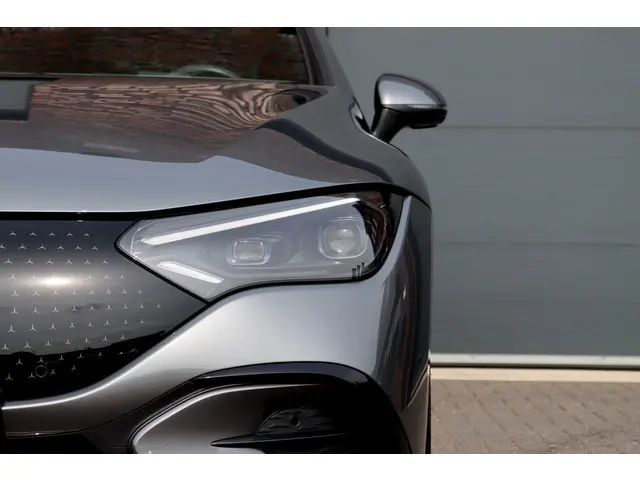 Mercedes-Benz EQE 300 AMG Line 89 kWh | 2024 Elektrisch 25