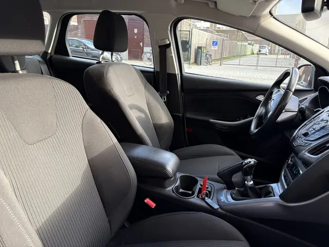 Ford Focus Wagon 1.0 EcoBoost Edition Plus 2014 Benzine 9