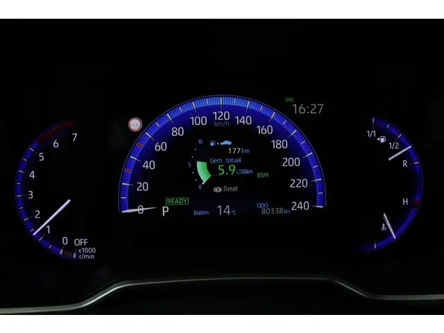 Toyota Corolla 1.8 Hybrid Executive 2019 Hybride Benzine 6