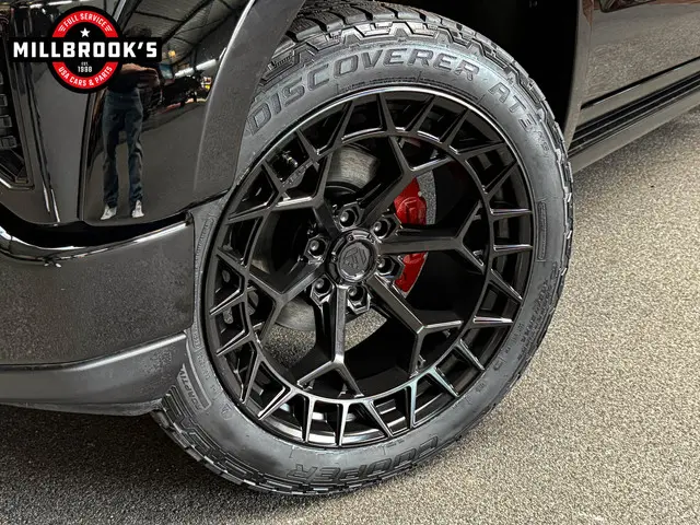 GMC Sierra 1500 Denali 2024 Benzine 3