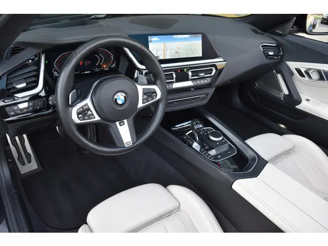 BMW Z4 Roadster M40i High Executive 2021 Benzine 12
