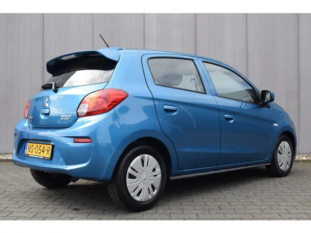 Mitsubishi Space Star 1.0 5Drs Cool+ 2017 Benzine 5