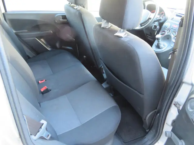 Fiat Panda 1.2 Edizione Cool 5 deurs airco 2011 Benzine 9