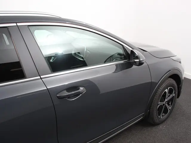 Kia XCeed 1.6 GDi PHEV DynamicLine 2025 Hybride Benzine 29