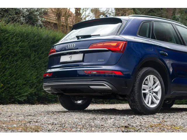 Audi Q5 50 TFSI e 2021 Hybride Benzine 27