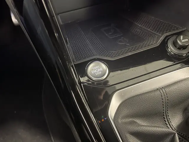 Volkswagen T-Roc Cabrio 1.5 TSI R-Line 2022 Benzine 20