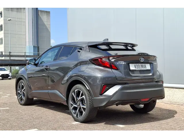 Toyota C-HR 1.8 Hybrid Dynamic 2021 Hybride Benzine 4