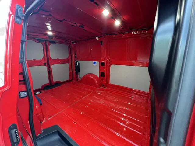 Ford Transit Custom 280 2.0 TDCI L1H1 Trend 2024 Diesel 13